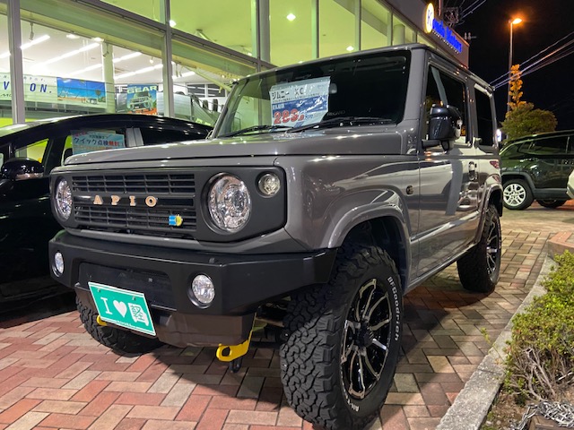 カスタムパーツ満載！！